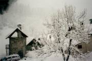 le chalet grenier sous la neige 